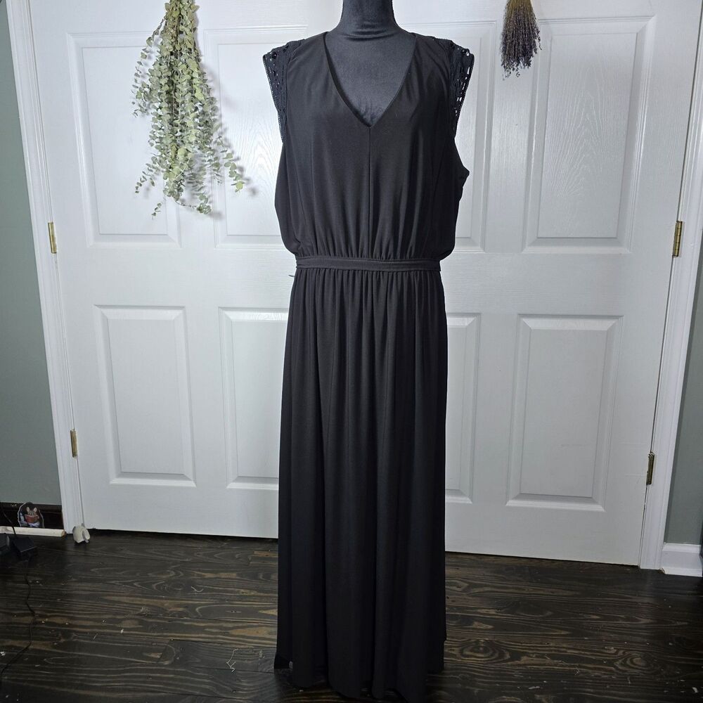 Lane Bryant Black Sleeveless Maxi Dress V-neckline Lace 22/24 Pockets